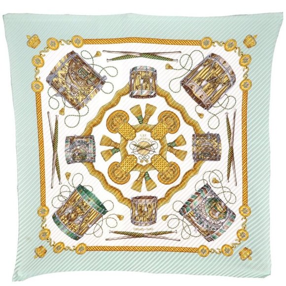 Authentic HERMES Pleats Scarf "LES TAMBOURS" Silk Light Green - Picture 1 of 12